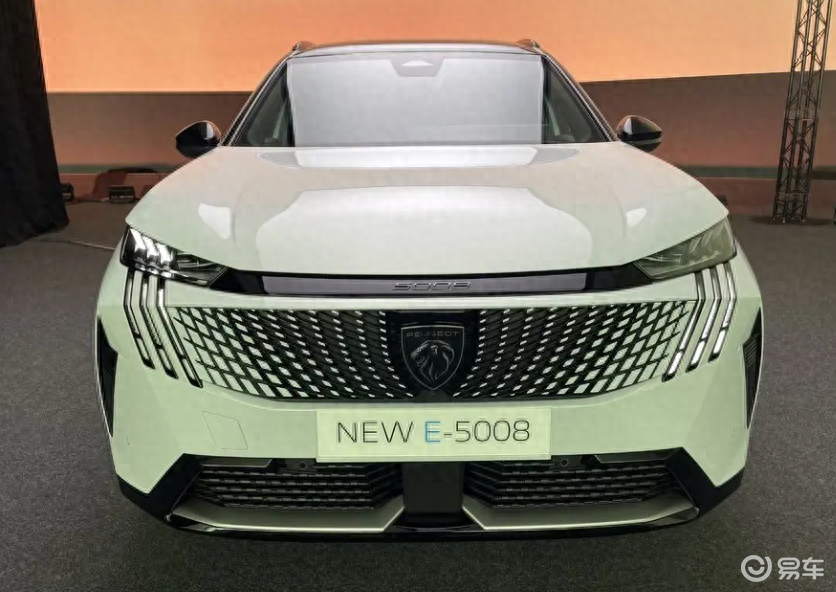 全新标致E-5008将在海外上市，燃油版仅1.2T动力！
