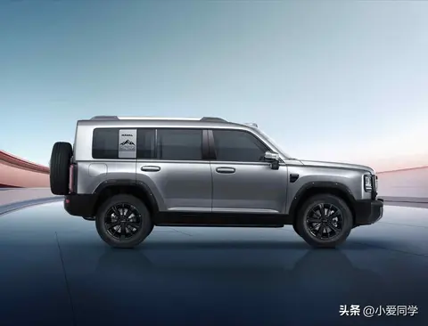 哈弗猛龙PLUS亮相，7座插混SUV突然加长